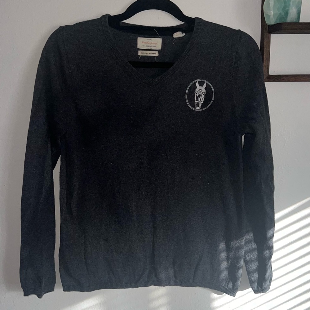 Equestrian world sweater